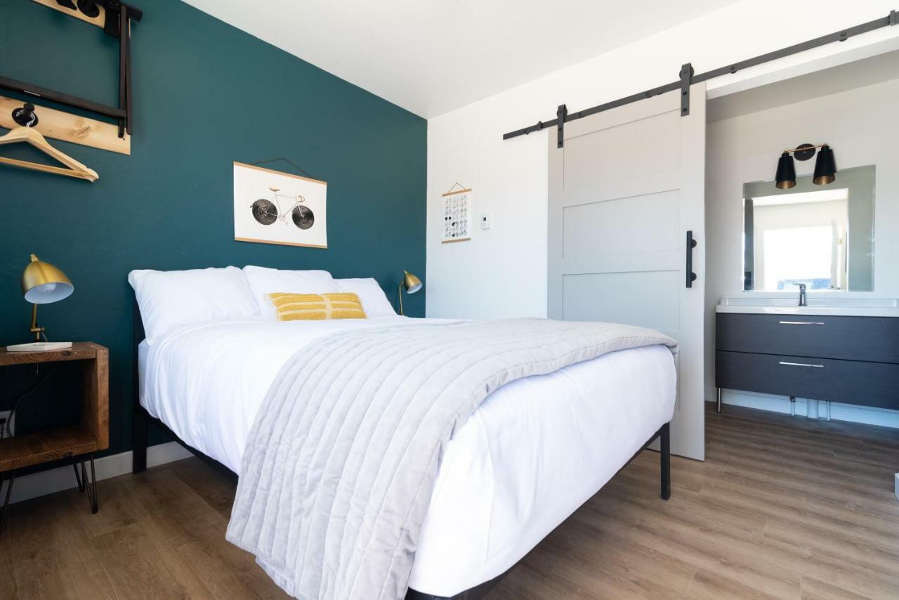 Spoke And Vine Motel Palisade Экстерьер фото