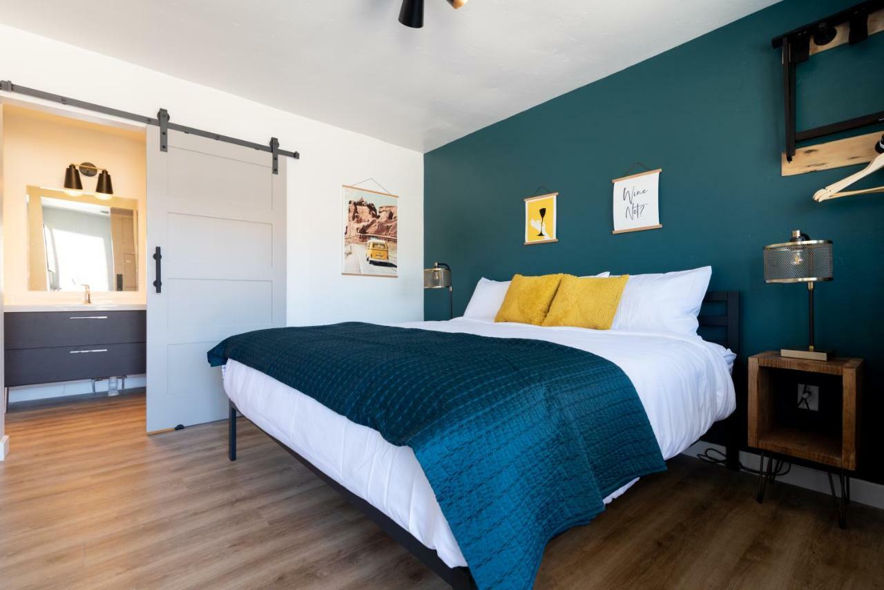 Spoke And Vine Motel Palisade Экстерьер фото